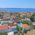 877-1 Apartman